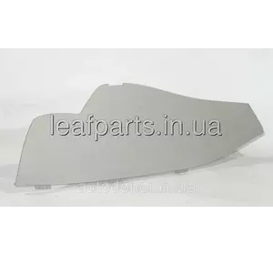 Накладка торпедо бічна ліва сіра K — GRAY Nissan Leaf ZE0 (10-12) 68499-3NA0A