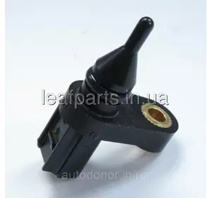 Датчик температури повітря на впускному колекторі Honda FCX Clarity (17-) 37880-RWC-A01 Датчик температури повітря на впускному колекторі Honda FCX Clarity (17-) 37880-RWC-A01