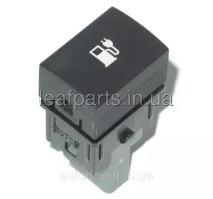 Кнопка кришки зарядного порту Nissan Leaf ZE01 (18-) 25198-5SA0A Кнопка кришки зарядного порту Nissan Leaf ZE01 (18-) 25198-5SA0A