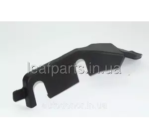 Накладка петлі капота права Nissan Leaf ZE0 / AZE0 (10-17) 65450-3NA0A Накладка петлі капота права Nissan Leaf ZE0 / AZE0 (10-17) 65450-3NA0A