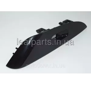 Накладка перемикача заднього правого склопідіймача Nissan Leaf ZE0 / AZE0 (10-17) 82960-3NA0A Накладка перемикача заднього правого склопідіймача Nissan Leaf ZE0 / AZE0 (10-17) 82960-3NA0A