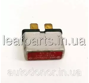 Термозапобіжник червоний 12A 12V VW ID4 / ID3, Audi Q4 E-tron (20-) 443-937-105-C Термозапобіжник червоний 12A 12V VW ID4 / ID3, Audi Q4 E-tron (20-) 443-937-105-C