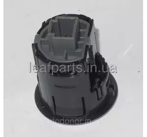 Кнопка запалювання Start-Stop Nissan Leaf ZE1 (18-) 25150-5SA0A Кнопка запалювання Start-Stop Nissan Leaf ZE1 (18-) 25150-5SA0A