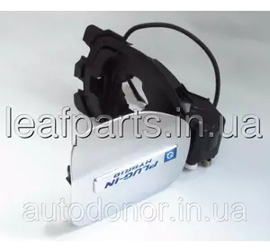 Лючок зарядного порту в передньому лівому крилі Honda FCX Clarity (17-) 74160-TRV-A00ZA Лючок зарядного порту в передньому лівому крилі Honda FCX Clarity (17-) 74160-TRV-A00ZA
