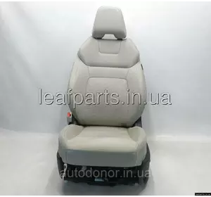 Сидіння переднє праве електро регулювання, шкіра беж Nissan Ariya (22-) 87600-5MP6B Сидіння переднє праве електро регулювання, шкіра беж Nissan Ariya (22-) 87600-5MP6B