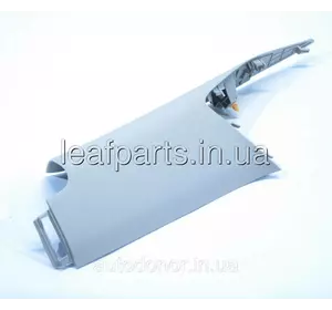 Накдалка стійки заднього вітрового скла верхня права Honda Clarity FCX (17-) 84141-TRT-A02ZA Накдалка стійки заднього вітрового скла верхня права Honda Clarity FCX (17-) 84141-TRT-A02ZA