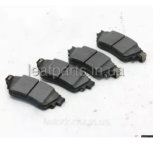 Колодки гальмівні задні Nissan Ariya (22-) D4060-6TA0A / D4060-6TA5A Колодки гальмівні задні Nissan Ariya (22-) D4060-6TA0A / D4060-6TA5A