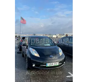 Автомобіль Nissan Leaf SL 2013 рік Автомобіль Nissan Leaf SL 2013 рік