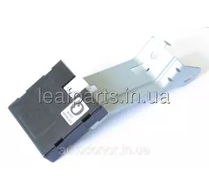 Блок управления стартового ключа CONTROLLER ASSY-KEY LESS Nissan Leaf AZE0 (13-17) 28595-1KM5B Блок управления стартового ключа CONTROLLER ASSY-KEY LESS Nissan Leaf AZE0 (13-17) 28595-1KM5B