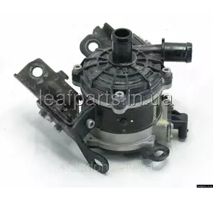 Насос / помпа охолодження Nissan Ariya (22-) 21581-5MP0A Насос / помпа охолодження Nissan Ariya (22-) 21581-5MP0A