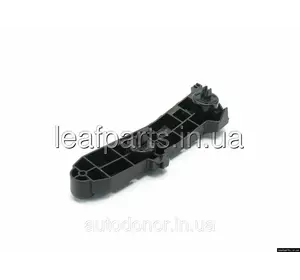 Кріплення переднього бамперу маленьке ліве Nissan Ariya (22-) 62225-5MP0A Кріплення переднього бамперу маленьке ліве Nissan Ariya (22-) 62225-5MP0A