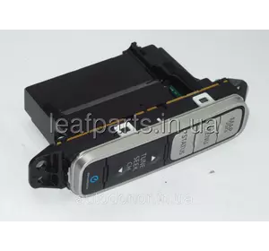 Кнопки дисплея ліві Nissan Leaf ZE0 / AZE0 (10-17) 28395-3NA1A Кнопки дисплея ліві Nissan Leaf ZE0 / AZE0 (10-17) 28395-3NA1A