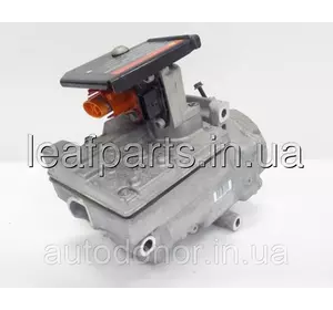 Компресор (насос) кондиціонера Nissan Leaf AZE0 (13-17) 92600-3NF0A Компресор (насос) кондиціонера Nissan Leaf AZE0 (13-17) 92600-3NF0A