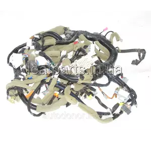 Дріт підторпедний Nissan Leaf AZE0 (13-17) 24010-3NH1A Дріт підторпедний Nissan Leaf AZE0 (13-17) 24010-3NH1A