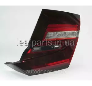 Ліхтар задній/стоп у кришку багажника правий Honda FCX Clarity (17-) 34150-TRT-003 Ліхтар задній/стоп у кришку багажника правий Honda FCX Clarity (17-) 34150-TRT-003