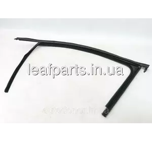 Ущільнювальний канал скла двері передньої лівий VW ID4 (20-) 11K-837-439-A-5AP Ущільнювальний канал скла двері передньої лівий VW ID4 (20-) 11K-837-439-A-5AP