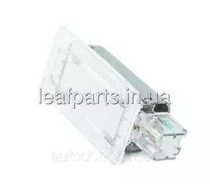 Плафон освітлення багажника Nissan Leaf ZE0 / AZE0 (10-17), Juke F15, Micra 4 K13 / 26490-ED000
