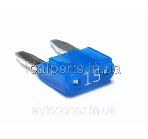 Запобіжник (синій 15A) Nissan Leaf ZE0 / AZE0 / ZE1 (10-) 24319-C9915 Запобіжник (синій 15A) Nissan Leaf ZE0 / AZE0 / ZE1 (10-) 24319-C9915