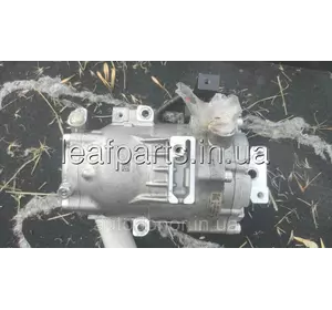 Компресор (насос) кондиціонера Nissan Leaf ZE1 S/SV (18-) 92600-5SA0A Компресор (насос) кондиціонера Nissan Leaf ZE1 S/SV (18-) 92600-5SA0A