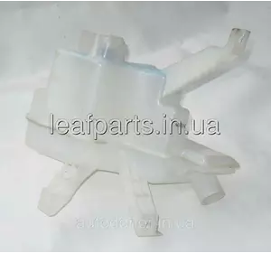 Бачок омивача Nissan Leaf AZE0 (13-17) 28910-3NF0A Бачок омивача Nissan Leaf AZE0 (13-17) 28910-3NF0A