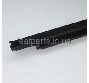 Молдінг бархатка дверей задня ліва Honda Clarity FCX (17-) 72950-TRT-A01 Молдінг бархатка дверей задня ліва Honda Clarity FCX (17-) 72950-TRT-A01