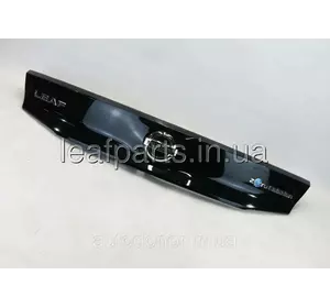 Накладка кришки багажника Nissan Leaf ZE1 (18-) 90810-5SA0A Накладка кришки багажника Nissan Leaf ZE1 (18-) 90810-5SA0A