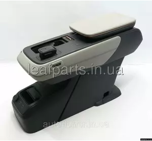 Консоль / підлокотник перелній з Slide, з Sensor Nissan Ariya (22-) 96941-5MU4A Консоль / підлокотник перелній з Slide, з Sensor Nissan Ariya (22-) 96941-5MU4A