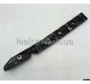 Кріплення заднього бампера праве Nissan Ariya (22-) 85220-5MP0A Кріплення заднього бампера праве Nissan Ariya (22-) 85220-5MP0A
