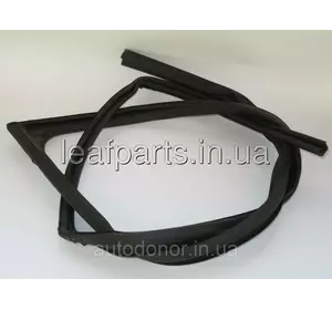 Ущільнювач скла передніх лівих дверей Honda FCX Clarity (17-) 72275-TRT-A01 Ущільнювач скла передніх лівих дверей Honda FCX Clarity (17-) 72275-TRT-A01