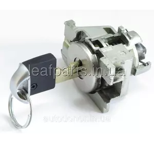 Личинка c ключом переднего замка Nissan Leaf ZE0 / AZE0 (10-17), Murano Z51 (09-14) 99810-3NA0A Личинка c ключом переднего замка Nissan Leaf ZE0 / AZE0 (10-17), Murano Z51 (09-14) 99810-3NA0A