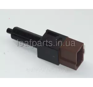 Датчик педалі гальма, жабка, вимикач ASCD Nissan Leaf ZE0 / AZE0 / ZE1 (10-) 25300-3RA0A Датчик педалі гальма, жабка, вимикач ASCD Nissan Leaf ZE0 / AZE0 / ZE1 (10-) 25300-3RA0A