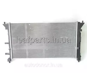 Радіатор охолодження другого контуру Honda FCX Clarity (17-) 1J081-5WJ-A01 Радіатор охолодження другого контуру Honda FCX Clarity (17-) 1J081-5WJ-A01