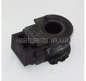 Втулка переднього стабілізатора Nissan Leaf ZE0 / AZE0 (10-17), Juke F15, Qashqai 54613-JD04A Втулка переднього стабілізатора Nissan Leaf ZE0 / AZE0 (10-17), Juke F15, Qashqai 54613-JD04A