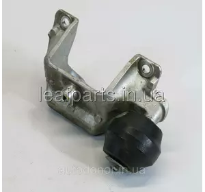 Кронштейн коробки передач Honda Clarity FCX (17-) 50401-TRW-A01 Кронштейн коробки передач Honda Clarity FCX (17-) 50401-TRW-A01