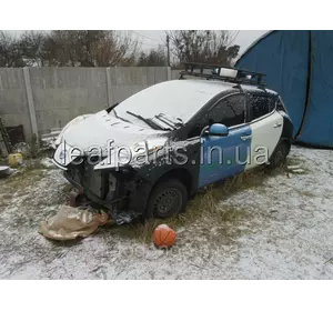 Двері гола передня ліва RAT - SKY BLUE 3PM Nissan Leaf ZE0 (10-12) HMA0A-3NAMA Двері гола передня ліва RAT - SKY BLUE 3PM Nissan Leaf ZE0 (10-12) HMA0A-3NAMA