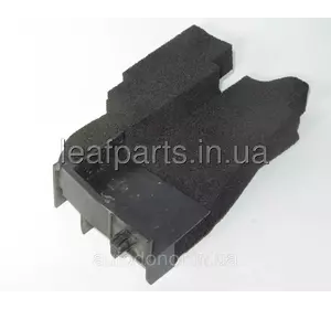 Ущільнювач крила маленький лівий Nissan Leaf ZE1 (18-) 63821-5SA0B Ущільнювач крила маленький лівий Nissan Leaf ZE1 (18-) 63821-5SA0B