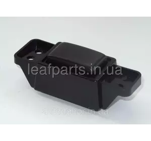 Заглушка кнопки торпедо Nissan Leaf ZE0 / AZE0 (10-17) 68492-AX000 Заглушка кнопки торпедо Nissan Leaf ZE0 / AZE0 (10-17) 68492-AX000