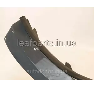 Ущільнювач капота задній VW ID4 (20-) 11A-823-723 Ущільнювач капота задній VW ID4 (20-) 11A-823-723