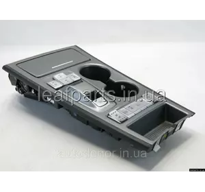 Накладка консолі верхня Hyundai Kona Electric (17-) 84650K4UG0SPS Накладка консолі верхня Hyundai Kona Electric (17-) 84650K4UG0SPS