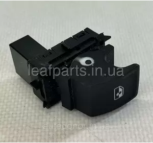 Кнопка склопідіймача передньої лівої і задніх дверей VW ID4 (20-) 5G0-959-855-K-WHS Кнопка склопідіймача передньої лівої і задніх дверей VW ID4 (20-) 5G0-959-855-K-WHS