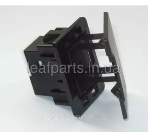 Вихід магнітоли AUX Nissan Leaf ZE0 / AZE0 (10-17) 28023-3NA0B Вихід магнітоли AUX Nissan Leaf ZE0 / AZE0 (10-17) 28023-3NA0B