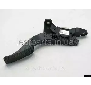 Педаль аксилератора Hyundai Kona Electric (17-) 32700-XXXXX Педаль аксилератора Hyundai Kona Electric (17-) 32700-XXXXX