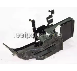 Кронштейн нагрівника печі нижній Nissan Leaf ZE0 (10-12) 27175-3NA1A Кронштейн нагрівника печі нижній Nissan Leaf ZE0 (10-12) 27175-3NA1A