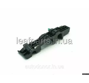 Кріплення переднього бамперу ліве Hyundai Kona Electric (17-) 86516-J9CA0 Кріплення переднього бамперу ліве Hyundai Kona Electric (17-) 86516-J9CA0