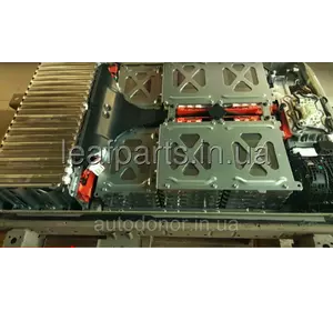 Заміна батареї Nissan Leaf 24 / 30 кВт·год на оригінальні 40 або 62 кВт·год Заміна батареї Nissan Leaf 24 / 30 кВт·год на оригінальні 40 або 62 кВт·год