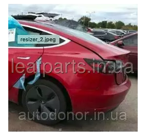 Чверть задня ліва Tesla Model 3 (16-) 1073677-S0-B Чверть задня ліва Tesla Model 3 (16-) 1073677-S0-B