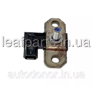 Датчик присутності переднього пасажира SENSOR-OCCUPANT Nissan Leaf AZE0 (13-17) 98853-3JA0A Датчик присутності переднього пасажира SENSOR-OCCUPANT Nissan Leaf AZE0 (13-17) 98853-3JA0A