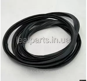 Ушільнювач кришки багажника Nissan Ariya (22-) 90830-5MP1A Ушільнювач кришки багажника Nissan Ariya (22-) 90830-5MP1A