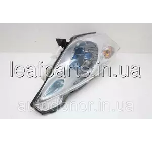 Фара передня права АМЕРИКА блакитний ковпачок VALEO SYLVANIA Nissan Leaf ZE0 / AZE0 (10-17) 26010-3NF0A Фара передня права АМЕРИКА блакитний ковпачок VALEO SYLVANIA Nissan Leaf ZE0 / AZE0 (10-17) 26010-3NF0A