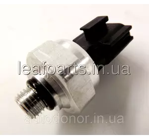 Датчик тиску кондиціонера Nissan Leaf ZE0 (10-12) 92136-1FA0A Датчик тиску кондиціонера Nissan Leaf ZE0 (10-12) 92136-1FA0A